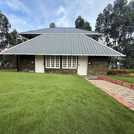 Hotel Honey Rock à Kanthalloor Extérieur photo